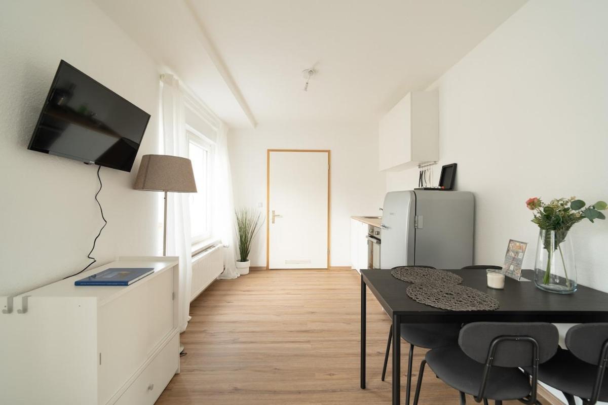 Modernes City-Studio Universitaet Koblenz Koblenz  Exteriör bild